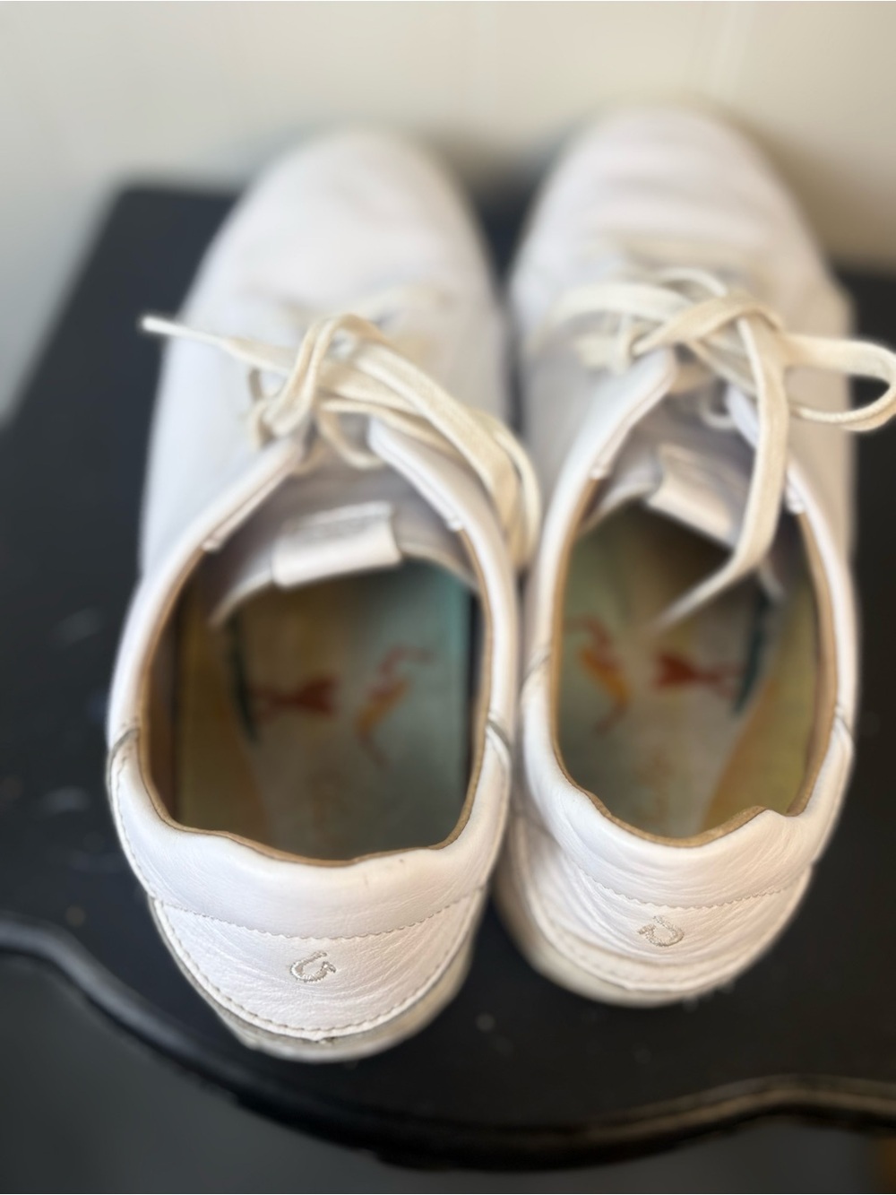 Olukai Pehuea Li Ili White Leather Sneakers Minimal Coastal Casual EU 39 W9 - Picture 6 of 11